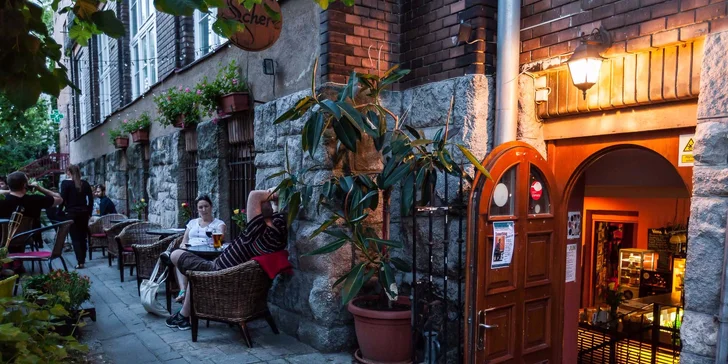 Domáca kačacia paštéta s brusnicami alebo kapustnica