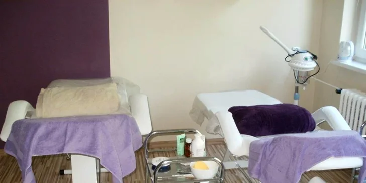 Vyberte si zo štyroch luxusných pleťových ošetrení a omladnite v Kozmetickom salóne Bellezza! Na výber ultrazvukové alebo hĺbkové čistenie pleti!