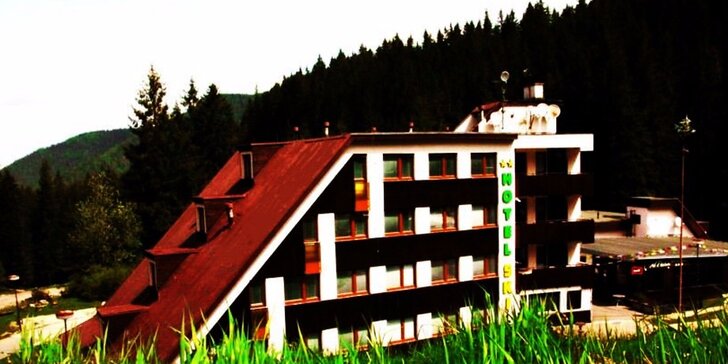 Hotel SKI - Fantastický pobyt v Demänovskej doline pod Chopkom, dieťa do 12 rokov zadarmo!