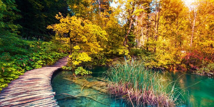 Zájazd na Plitvické jazerá a celodenné kúpanie v Chorvátskej Crikvenici
