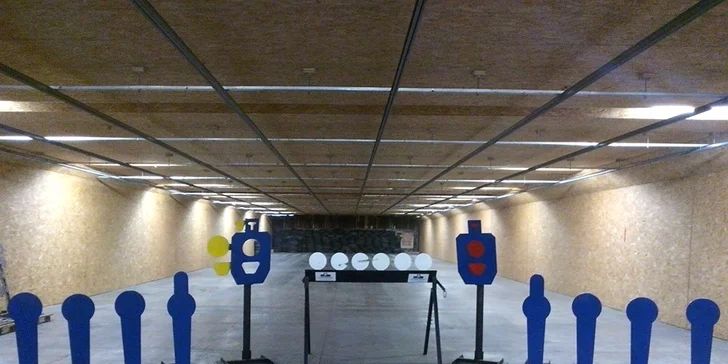 Zastrieľajte si na krytej strelnici pod dohľadom certifikovaného inštruktora