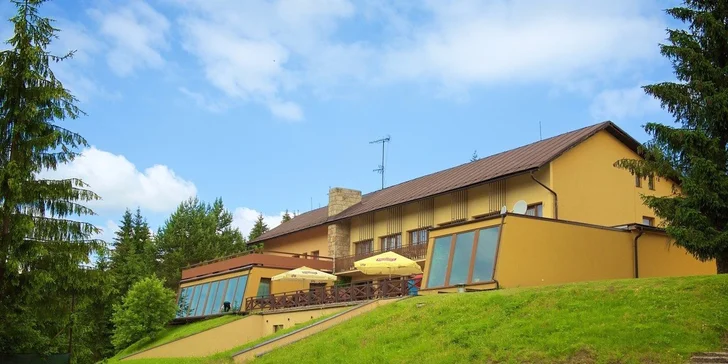 Letný pobyt v Hoteli Orava*** so špičkovým wellness a množstvom športov pre celú rodinu
