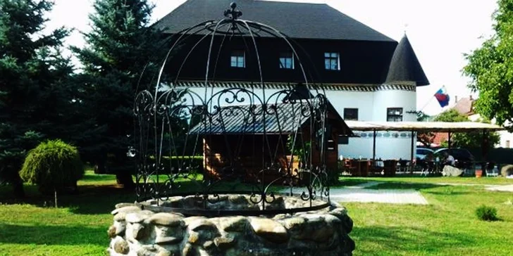 Romantický pobyt v renesančnom Kaštieli Bocian v srdci Slovenska s možnosťou vyhliadkového letu