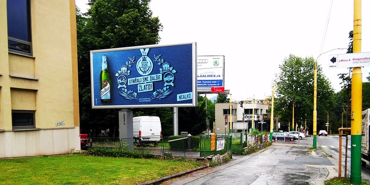 Vyberte si zo štyroch luxusných pleťových ošetrení a omladnite v Kozmetickom salóne Bellezza! Na výber ultrazvukové alebo hĺbkové čistenie pleti!