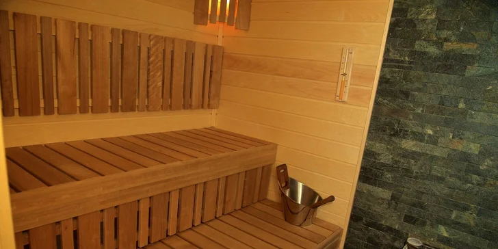 Aktívna rodinná dovolenka so špičkovým wellness pre 6 osôb v rezorte Wellness Hotela Orava*** so športoviskami, wellness a polpenziou
