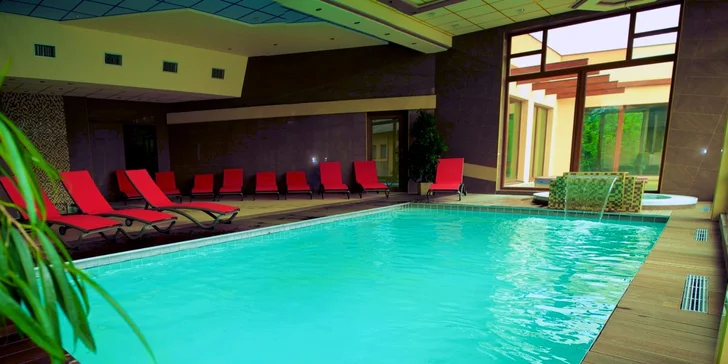 Aktívna rodinná dovolenka so špičkovým wellness pre 6 osôb v rezorte Wellness Hotela Orava*** so športoviskami, wellness a polpenziou