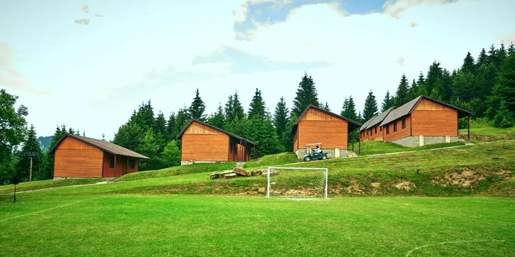 Aktívna rodinná dovolenka so špičkovým wellness pre 6 osôb v rezorte Wellness Hotela Orava*** so športoviskami, wellness a polpenziou
