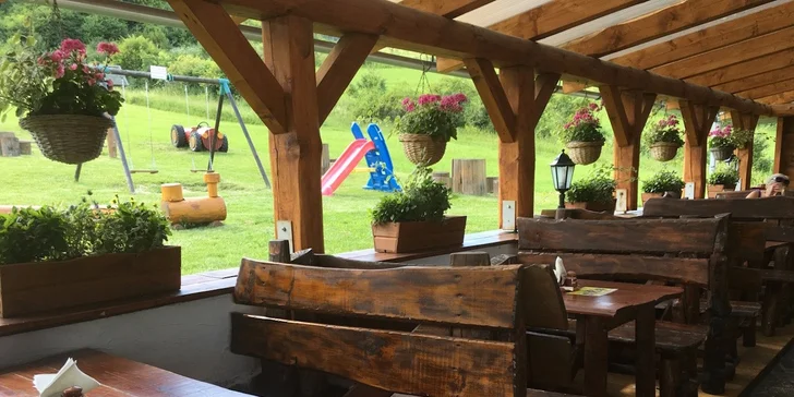 Zažite pravú liptovskú atmosféru v originálnej zrubovej kolibe Likava