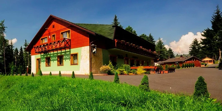 Letný pobyt v Jasnej v Hoteli Poľovník*** s novým wellness centrom
