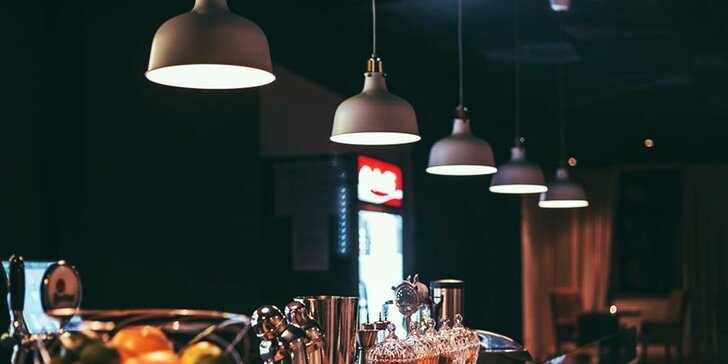 Miešané alko a nealko cocktaily v Only Bar Prešov