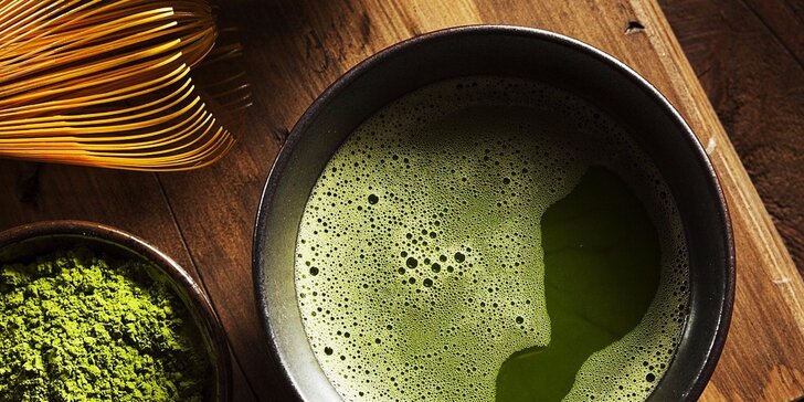 Ľadový čaj Roibos, čaj matcha alebo zelený čaj Jazmínový kvet v Chillout Garden