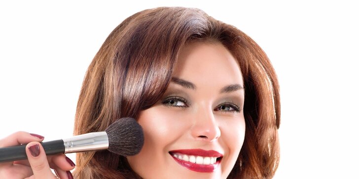 Exkluzívny kurz ľahkého sebalíčenia - každé ráno make up ako od profesionála