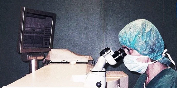 Laserová operácia očí overenou metódou LASEK s kompletnou pooperačnou starostlivosťou