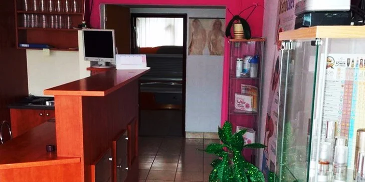 Protitukový balíček s kavitáciou, rádiofrekvenciou, lymfodrenážou a lipolaserom