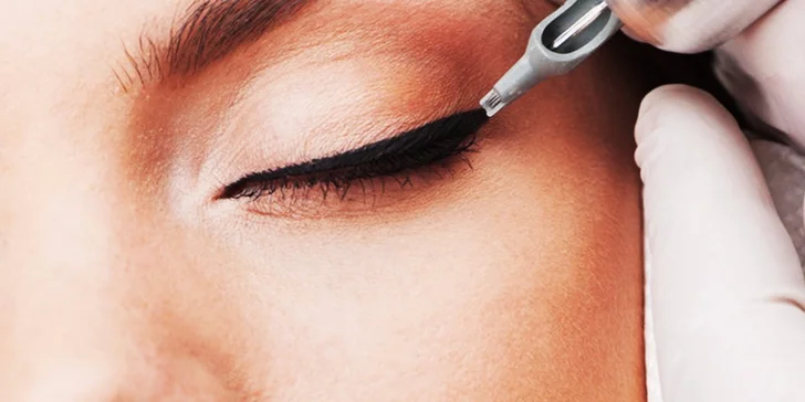 Permanentný make up obočia, liniek a pier
