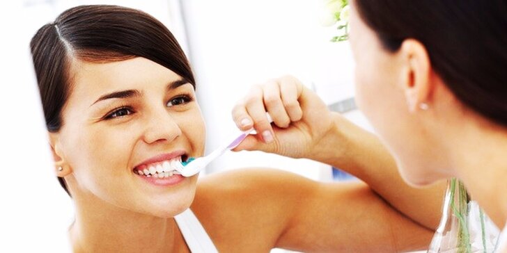 Dentálna hygiena, bielenie alebo plombovanie s viac ako polovičnou zľavou!