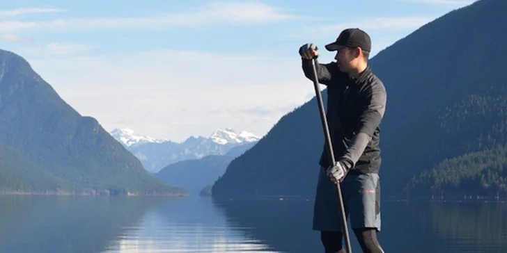 Stand Up Paddle! Prechádzka po hladine na Draždiaku alebo Vajnorskom jazere