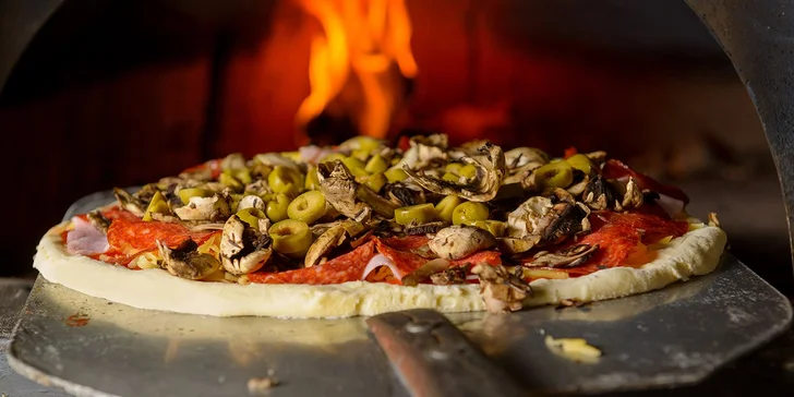 Fantastická pizza podľa vášho výberu