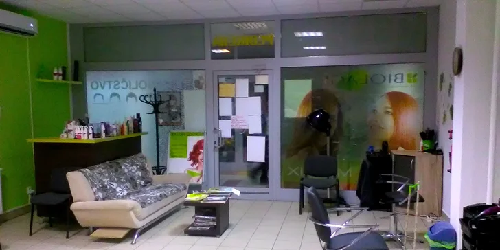 Zmeňte účes a zregenerujte svoje vlasy!