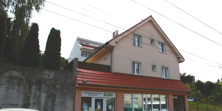 Cvičenie s vlastnou váhou pod dohľadom trénera