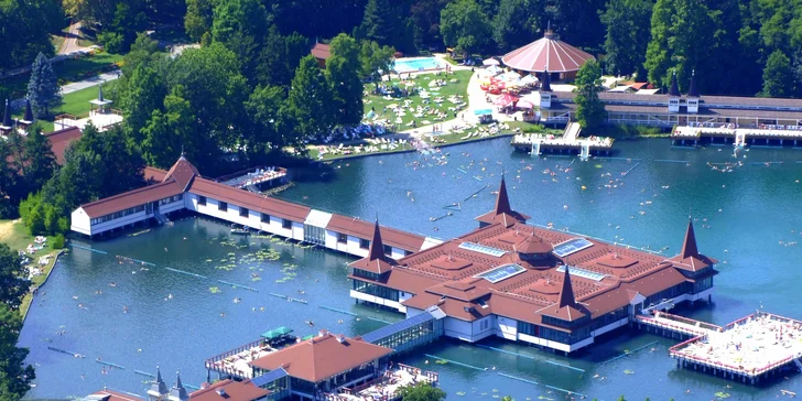 Wellness pobyt blízko jazera Hévíz: 3 nebo 7 nocí aj s polpenziou pre 2 osoby