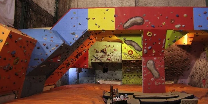 5-dňový denný detský lezecký tábor v T2 Boulder Arene