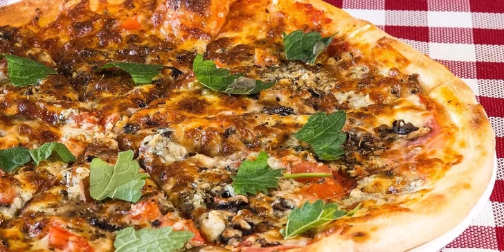 Pizza podľa vlastného výberu z 12 druhov! Možnosť osobného odberu a donášky