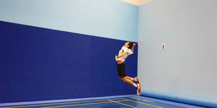 Výhodné permanentky na bedminton - najobľúbenejšieho párového športu!