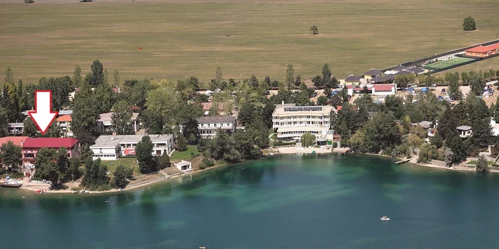 Letná dovolenka na seneckých jazerách s wellnessom vo Wellness Hoteli Relax