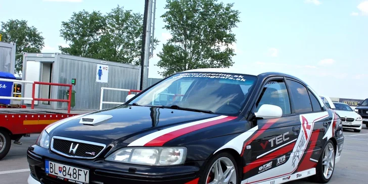 Dajte si až 3 kolečká na SLOVAKIARINGU v Honde Accord Type R