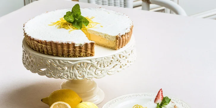Espresso s mliekom a domáca francúzska citrónová torta - U nás doma!