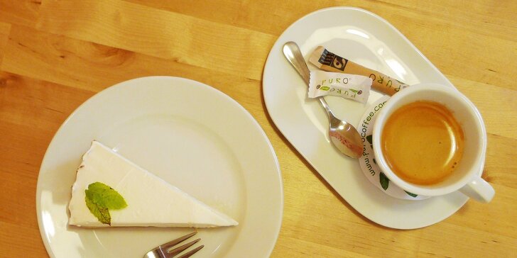 Espresso s mliekom a domáca francúzska citrónová torta - U nás doma!