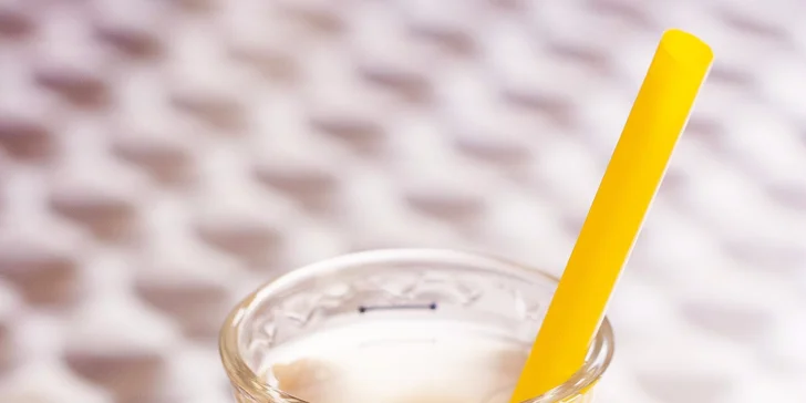 Streľte si až 5 shot drinkov podľa vlastného výberu - v ponuke aj Kožmeker či Kajšmentke!