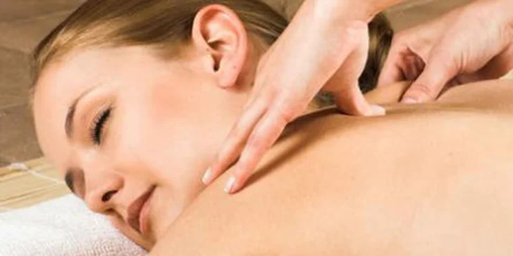 10,50 eur za uvoľňujúcu terapiu, ktorá pohladí všetky vaše zmysly. Reflexná masáž, aromatický zábal a hydromasáž teraz so zľavou až 65%!