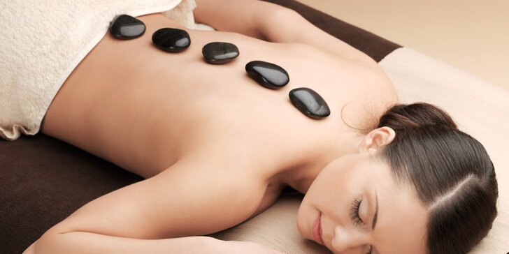 Čínska akupresúrna masáž Tui-na alebo masáž lávovými kameňmi s bankovaním