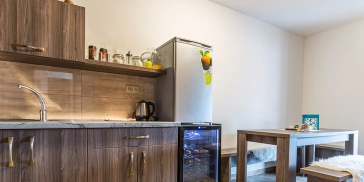 Babie leto v apartmáne s raňajkami pre celú rodinu v krásnej prírode južnej Moravy