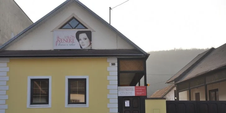 Masáž kakaovým maslom-príprava pokožky na opaľovanie