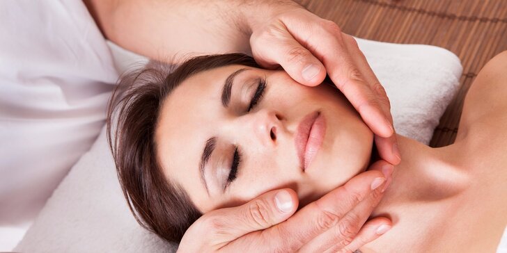 Ošetrenie pleti s masážou tváre, krku, dekoltu a rúk