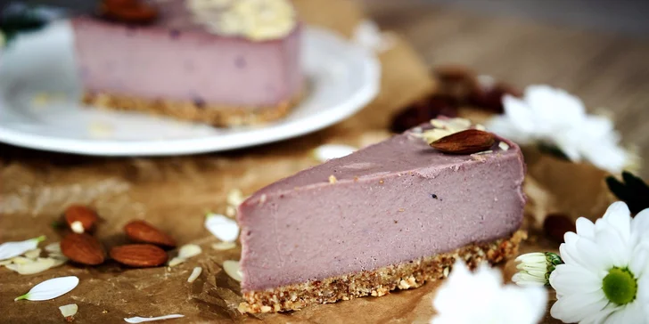 Čerstvé, chutné a zdravé RAW torty. Rozvoz alebo aj osobný odber.