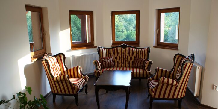 Relaxačný pobyt vo farmárskom prostredí v novom penzióne Radmilla s tradičnou domácou večerou, 20 min. od Podhájskej