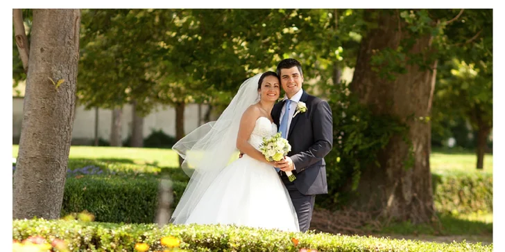 Profesionálne exteriérové alebo svadobné fotografovanie