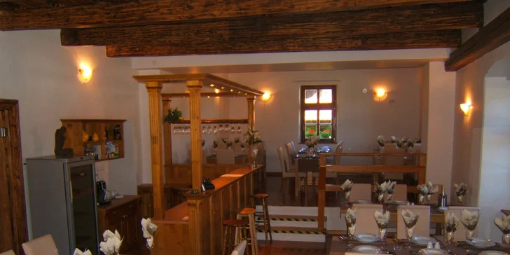 Oravský pobyt pre 2 osoby s chutnou polpenziou a vstupom do Aquaparku Kubín