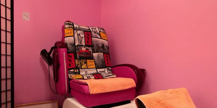 Prvotriedna manikúra a pedikúra, gel lak, gelové či akrylové nechty