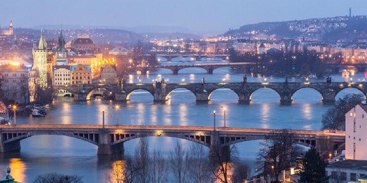 Poznávací zájazd do podmanivej Prahy a očarujúci festival svetiel