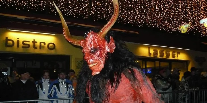 Adventný Mariazell so sprievodom čertov