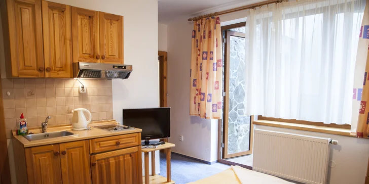 Turistika a relax pre 2 osoby v útulnom penzióne priamo vo Vysokých Tatrách