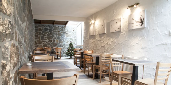Turistika a relax pre 2 osoby v útulnom penzióne priamo vo Vysokých Tatrách