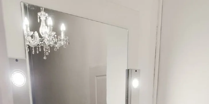 Mechanické čistenie pleti alebo redukcia vrások pomocou galvanizácie