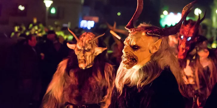 Adventný Mariazell so sprievodom čertov