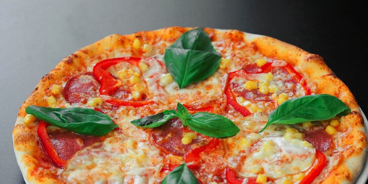 Pizza podľa vlastného výberu a paradajková polievka